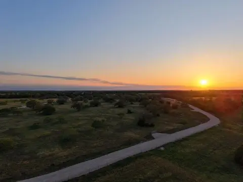 Picture of Residential land & home lots at 784 Main Loop Loop, Waelder, TX