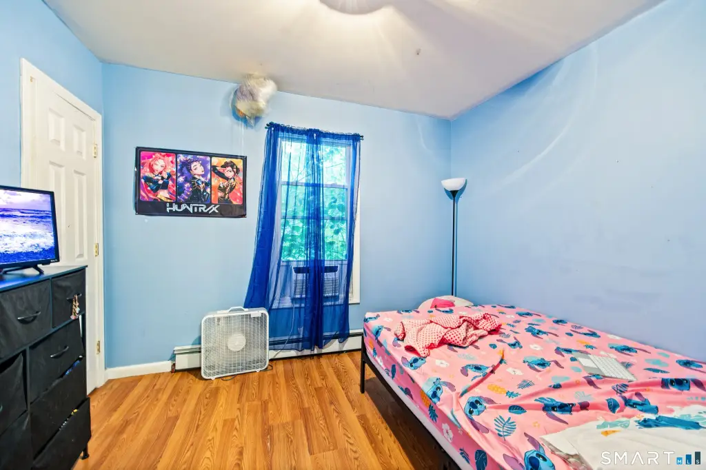 Picture 9