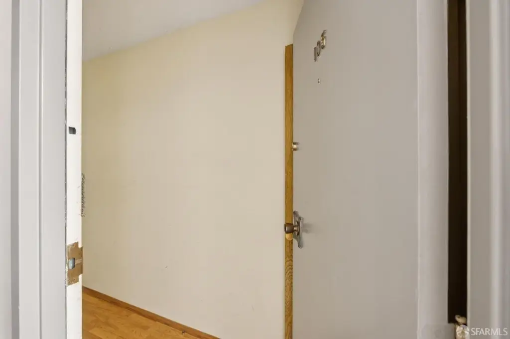 Picture 30