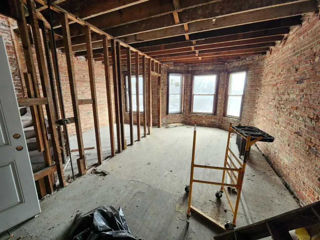 Picture 4