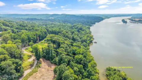 Picture of Waterfront Land at L-13 Cedar Grove St lot 13, Loudon, TN