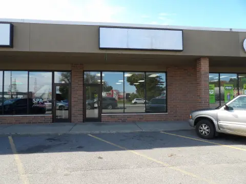 Retail Storefront with Office