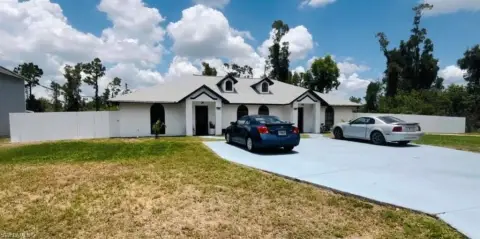 Fort Myers Duplex with Upgrades