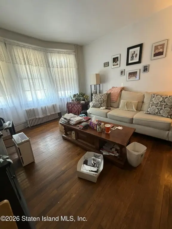 Picture 3