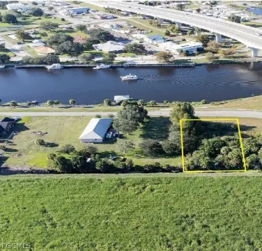 Intracoastal Riverfront Homesite For Sale