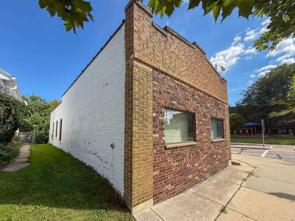 Picture 3