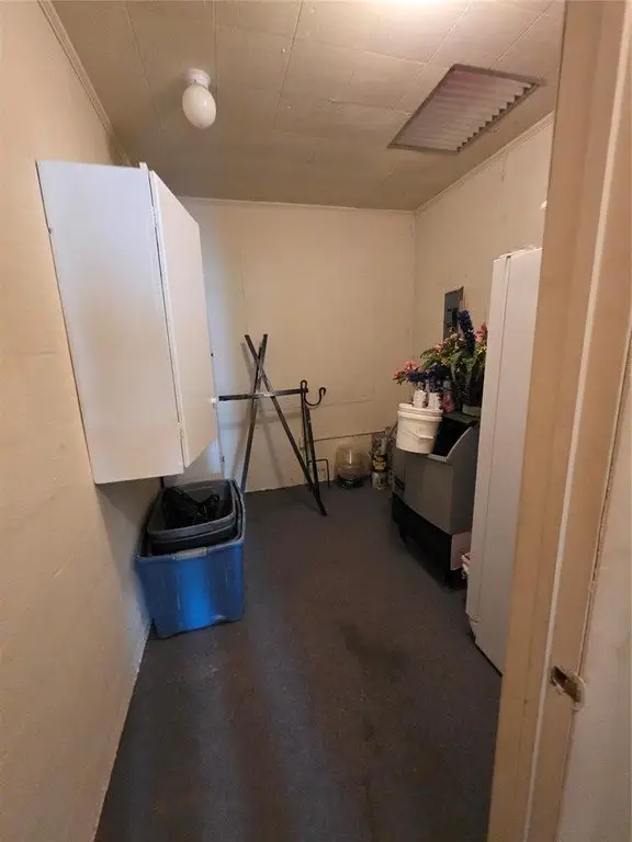 Picture 33