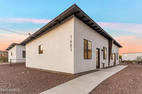 New Duplex in Tucson, AZ