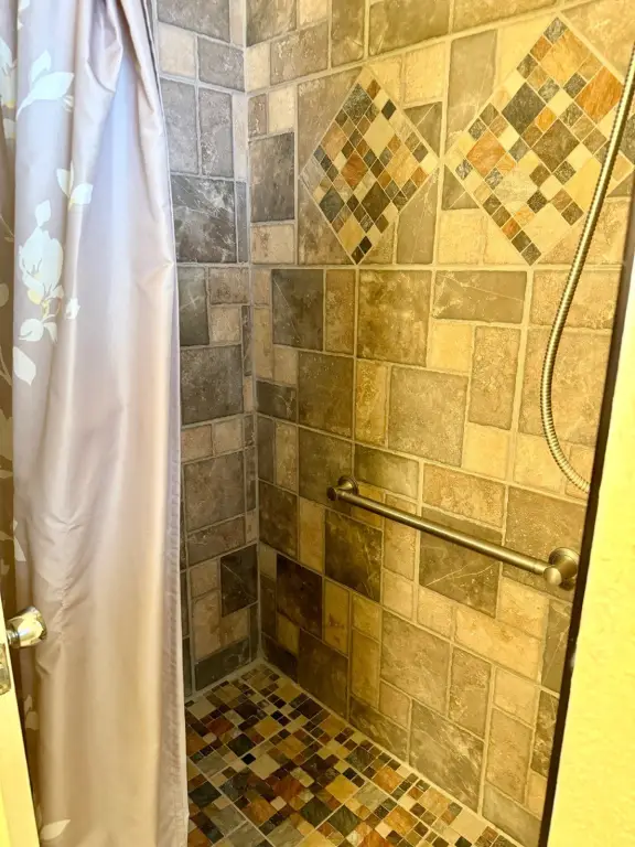 Picture 9