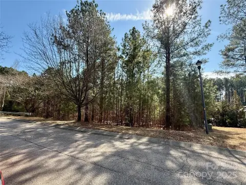 Wooded Homesite Near Lake Wylie