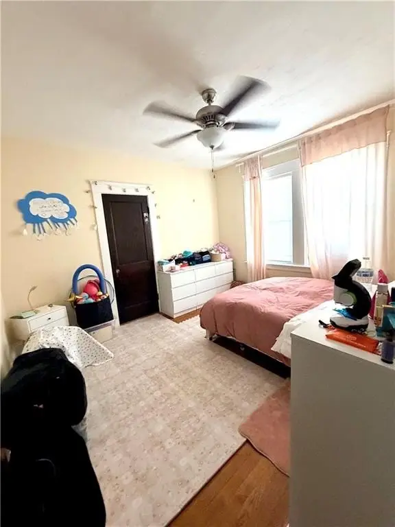 Picture 10
