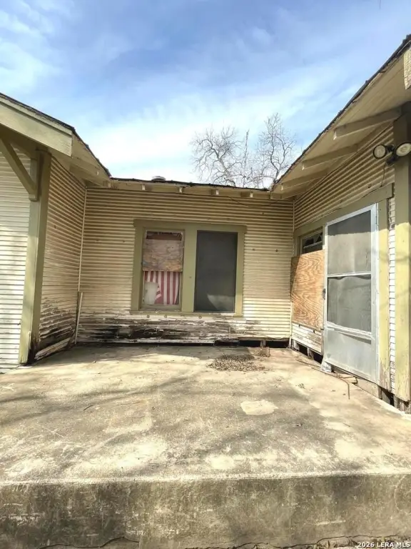 Picture 19