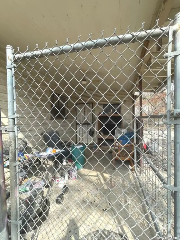 Picture 18