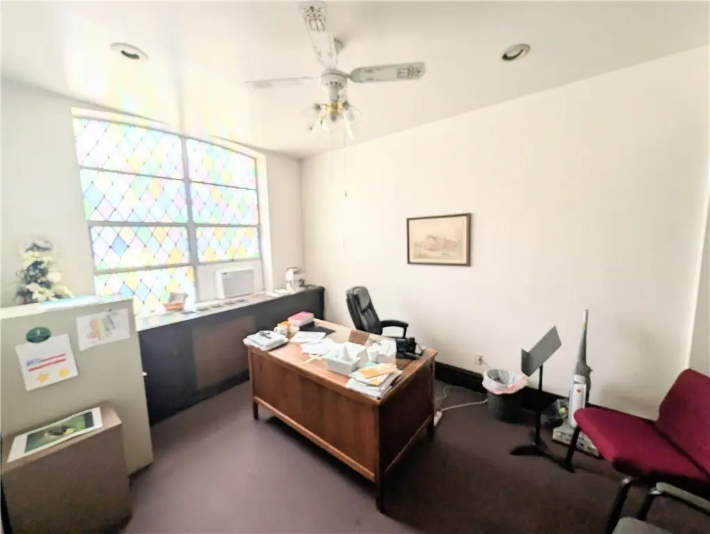 Picture 19