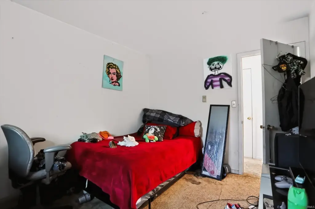 Picture 33