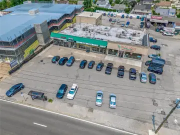 Levittown Retail Space For Rent