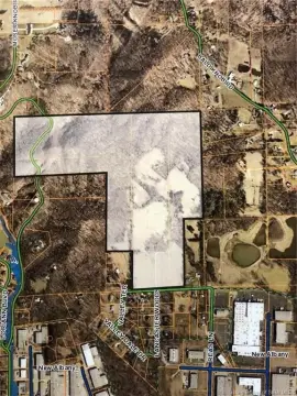 97.38 Acres in New Albany