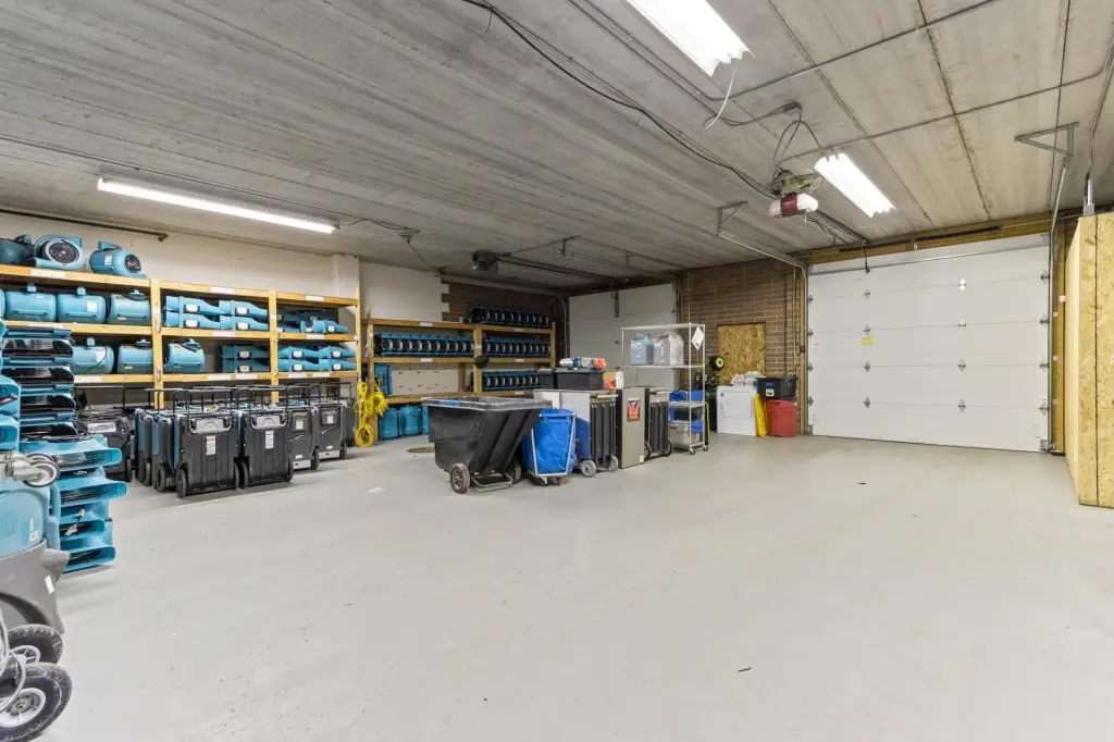 Picture 16