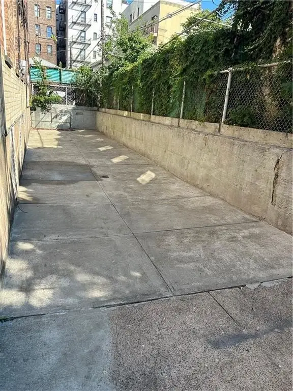 Picture 29