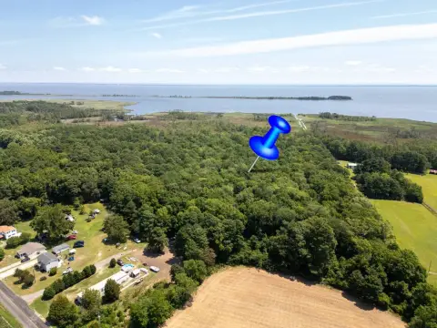 Waterfront Estate Land Opportunity