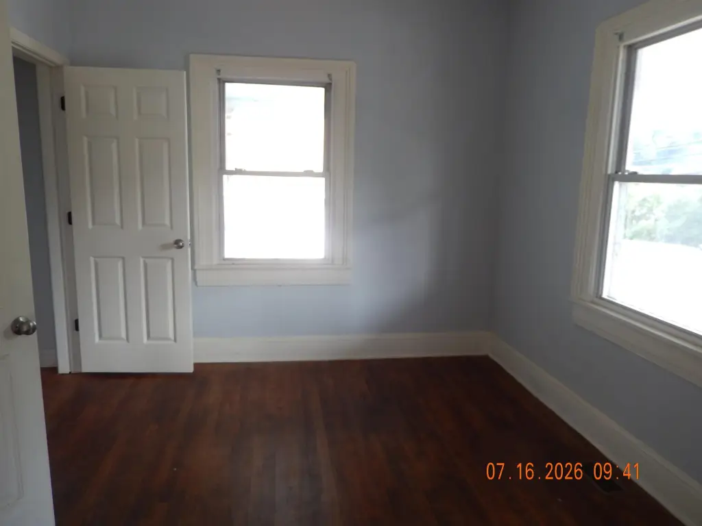 Picture 11