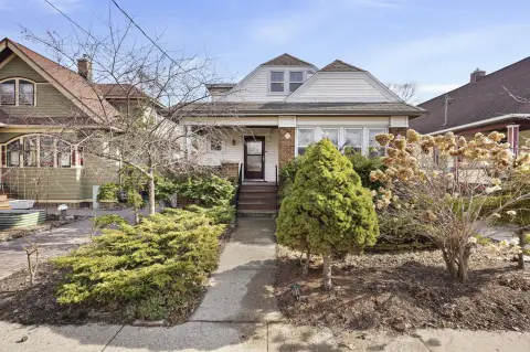 Madison Gem in Historic District