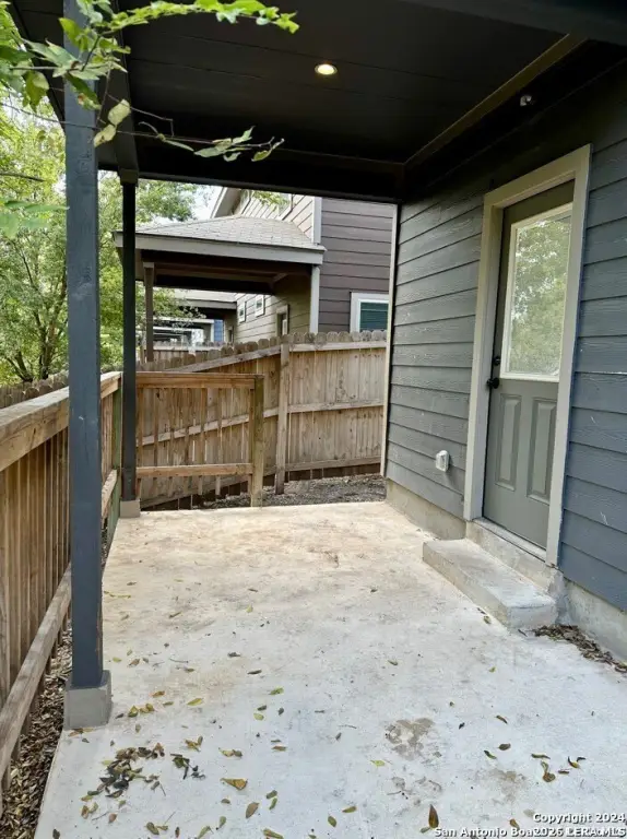 Picture 15