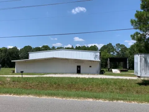 Baxley Commercial Property with Warehouse