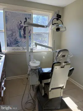 Medical Office Space with Dental Equipment