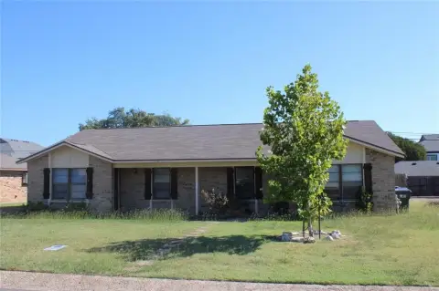 Waco Duplex in Midway ISD