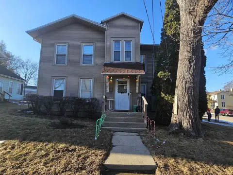 Janesville Triplex: Turnkey Investment