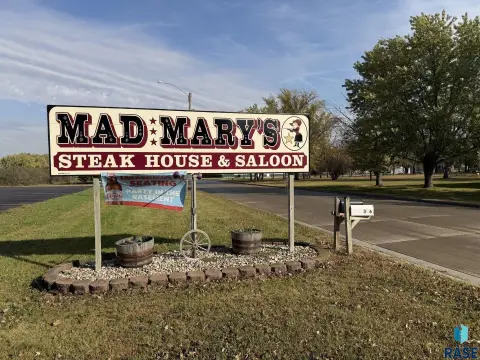 Iconic Restaurant with Apartment