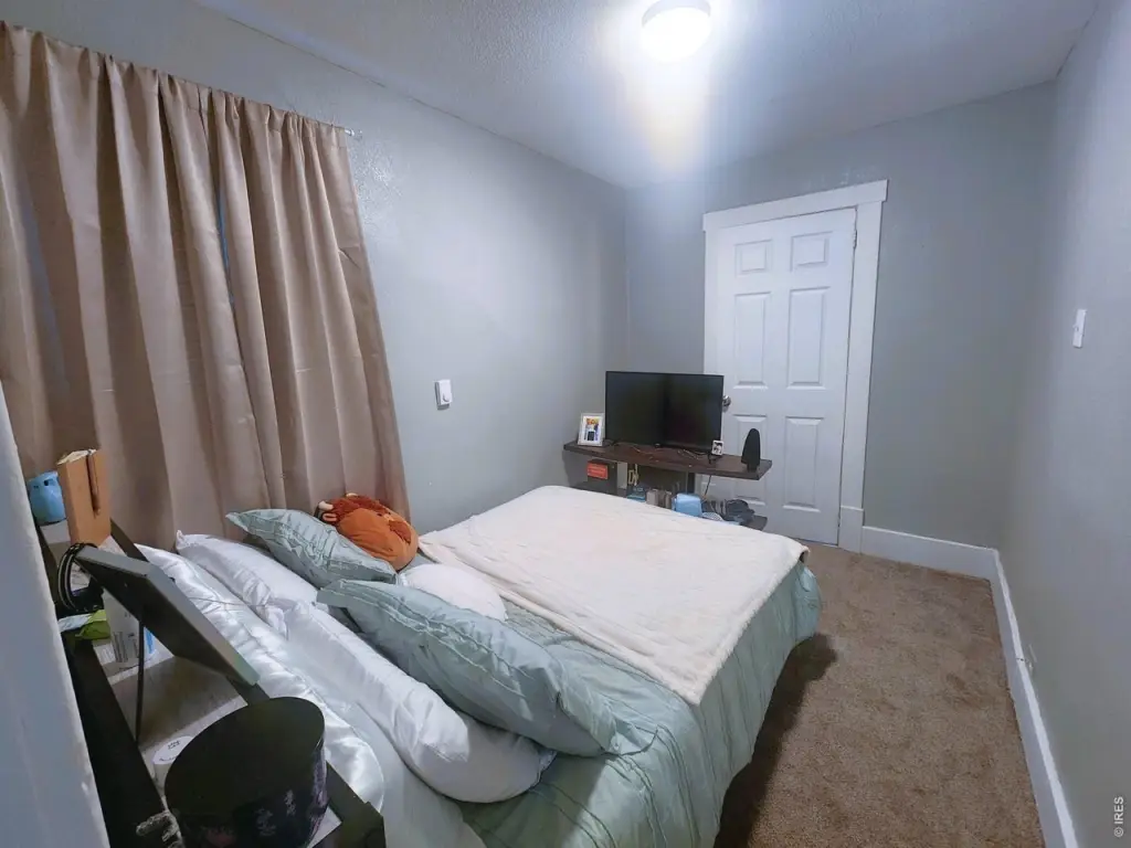 Picture 14