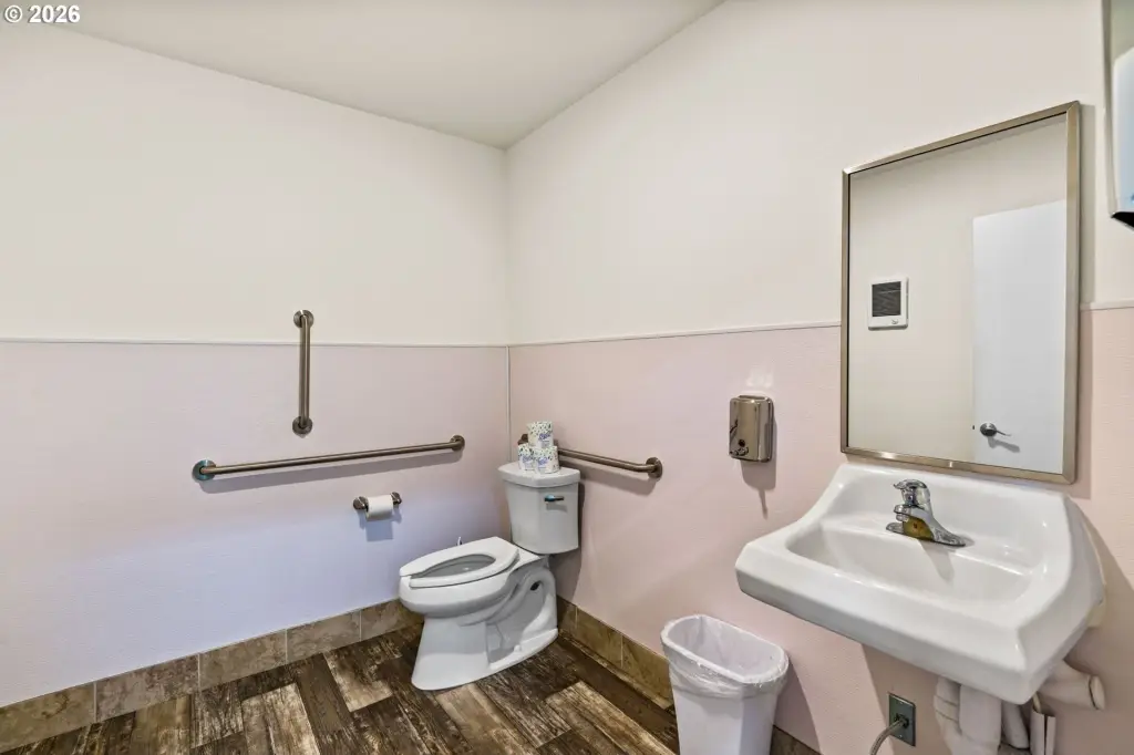 Picture 30