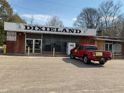 Retail Building in Brantley, AL