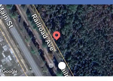 Tarrytown Acreage with Hunting Potential