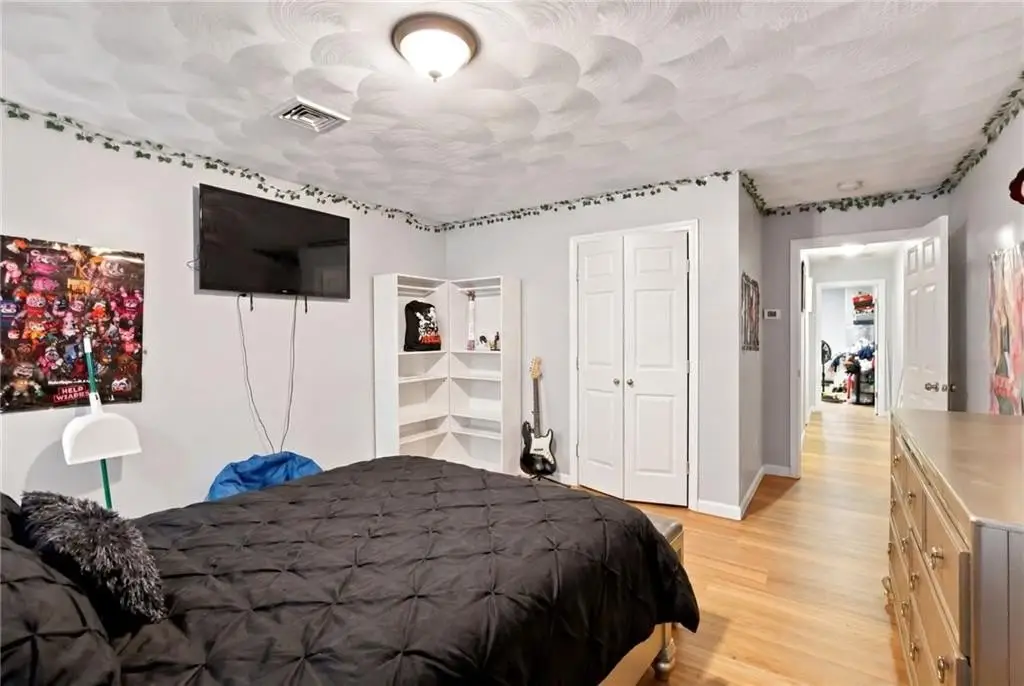Picture 18