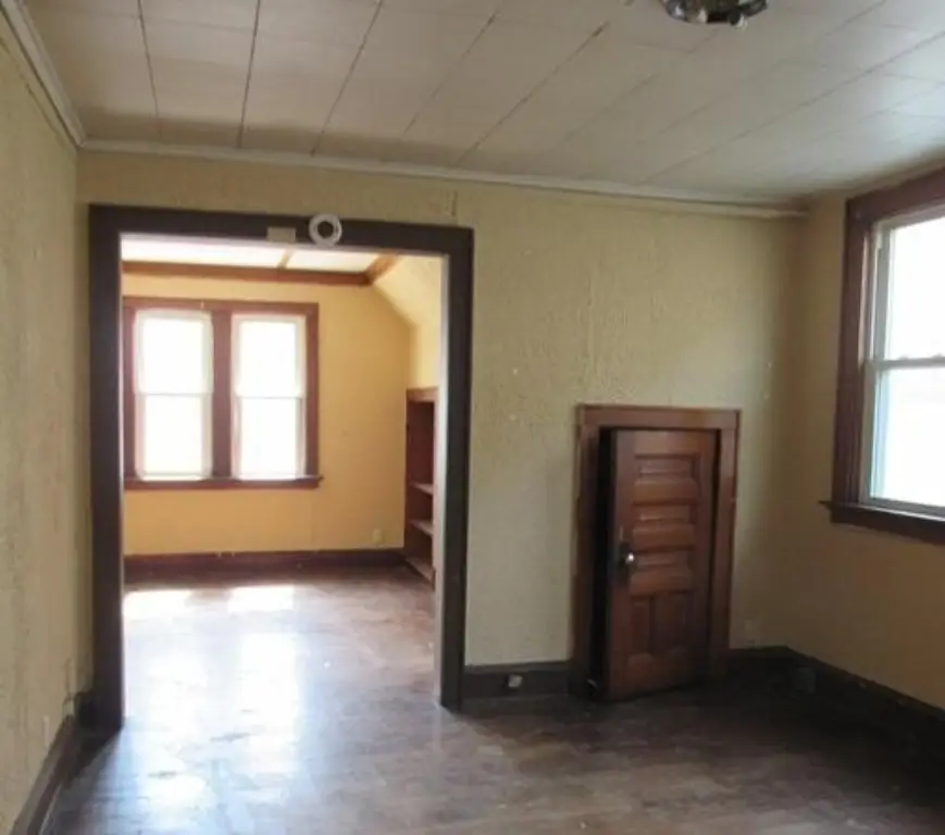 Picture 12