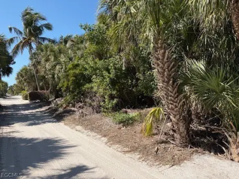 Residential Lot on Captiva Island