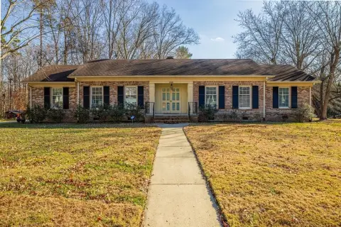 Classic Brick Ranch in Beechmont