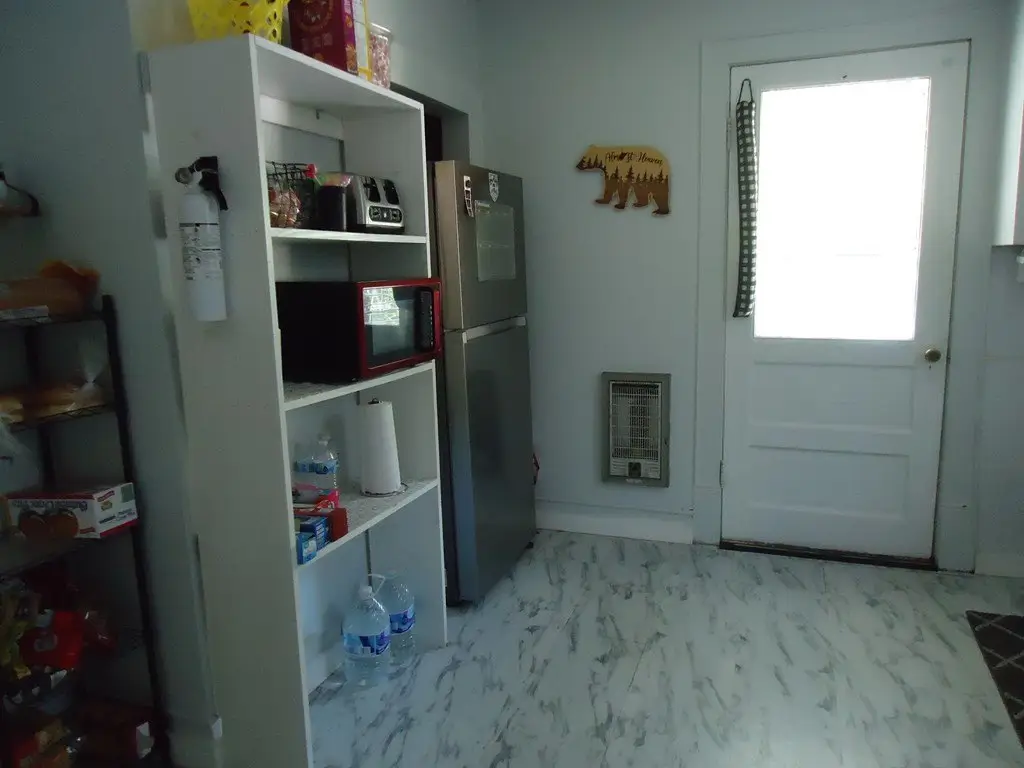 Picture 9
