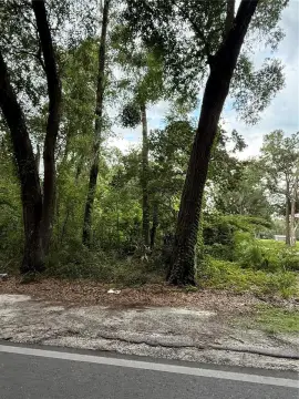 Residential Lot in Palatka, FL