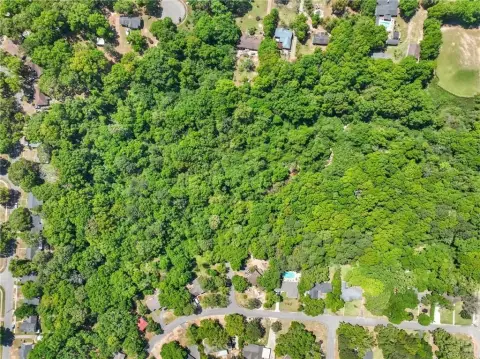 15 Acres Wooded Land Mobile