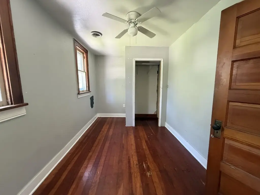 Picture 19