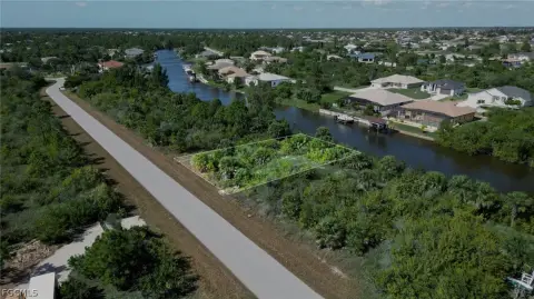 Waterfront Lot in Port Charlotte