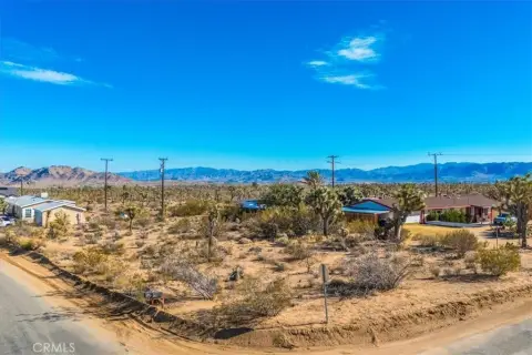 Corner Lot in Yucca Valley