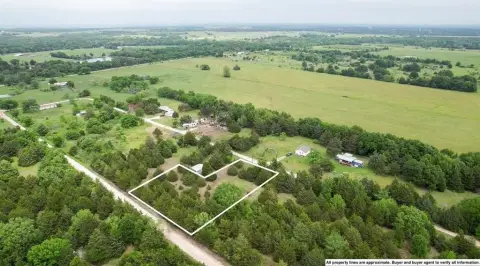 Spacious Lot in Dawson, TX
