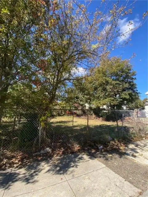 Residential Land in Providence