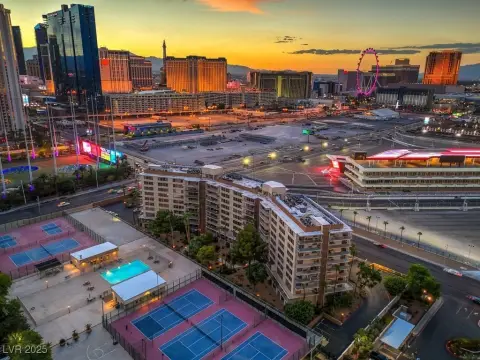 Refreshed Las Vegas Condo Retreat