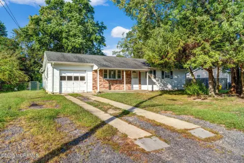 Tuckerton Duplex with Income Potential